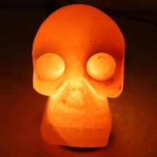 Skull Shape Salt Lamp​